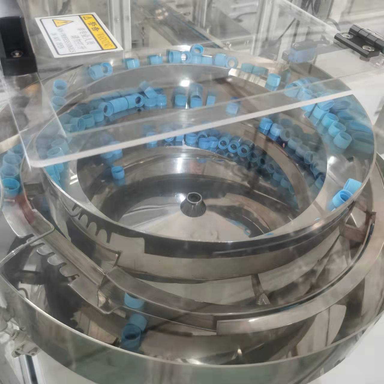 全自動擰蓋機(jī)的原理是什么？有哪些用途？